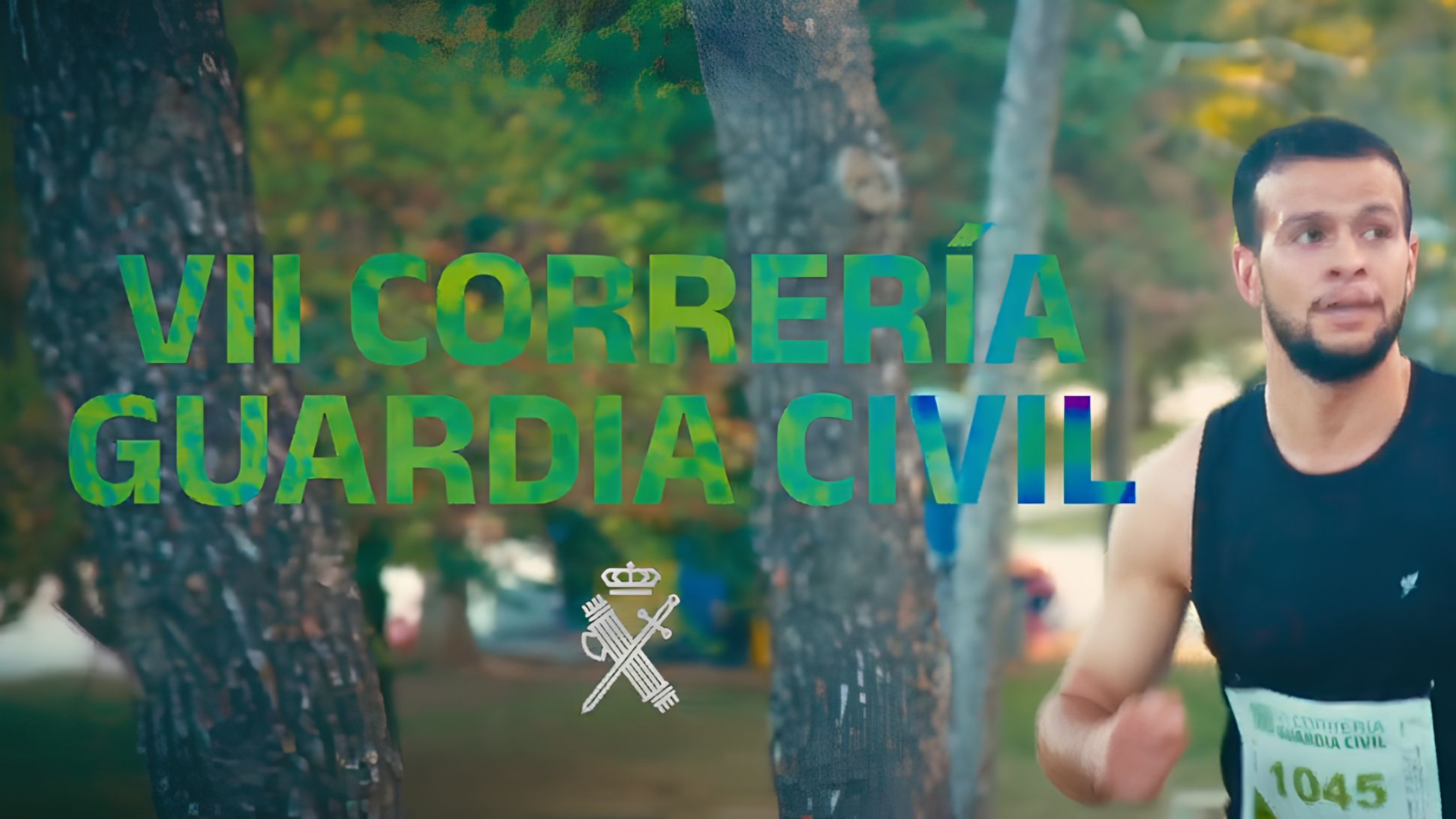 Cartel de la VII Correría de la Guardia Civil de Zaragoza con un corredor en el Parque Grande José Antonio Labordeta.